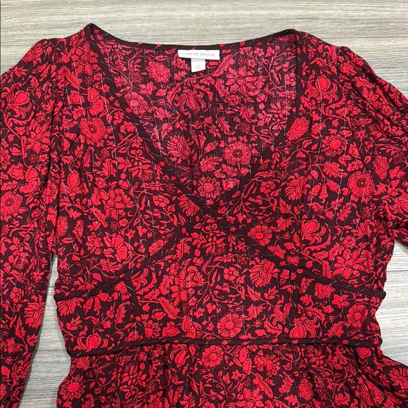 Floral Red Top - Picture 2 of 6